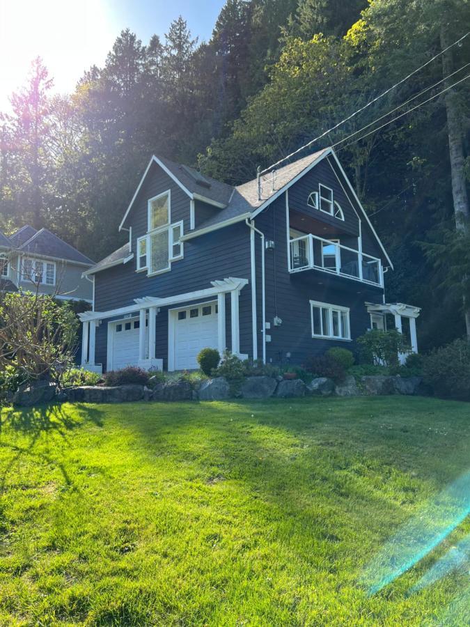 Sea And Cedar Retreat-A Home In A Tranquil Setting Cowichan Bay Esterno foto