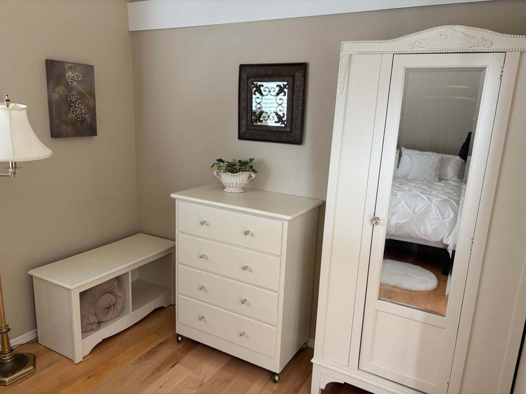Sea And Cedar Retreat-A Home In A Tranquil Setting Cowichan Bay Esterno foto